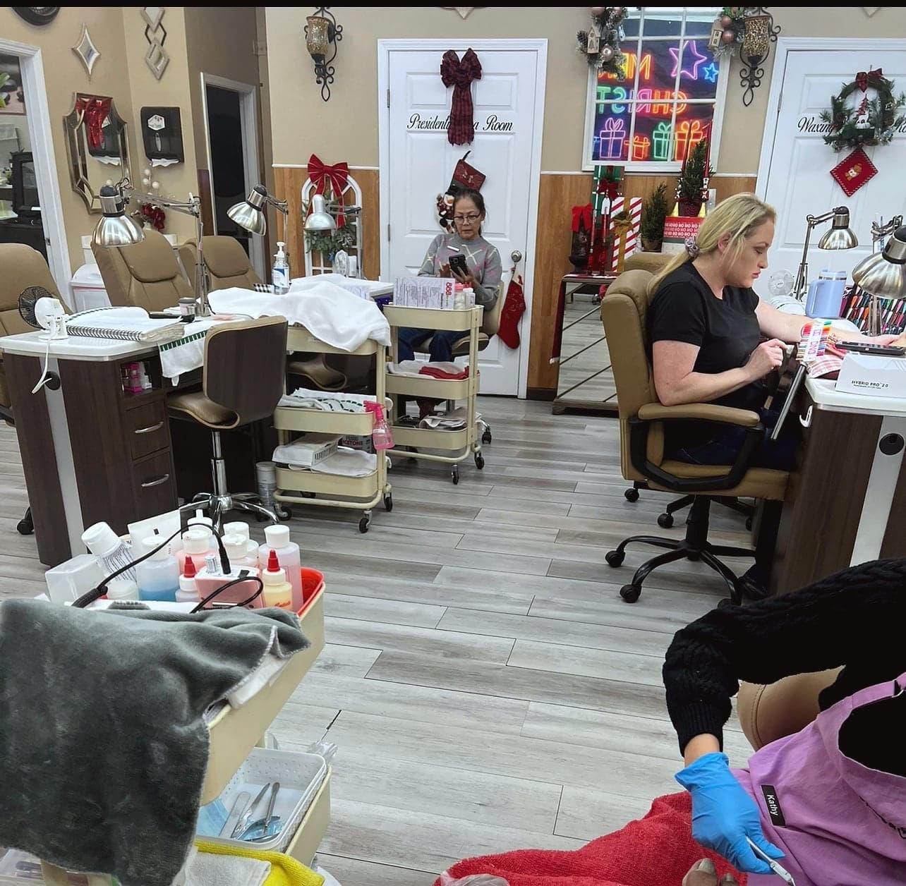 888 Nails & Spa — photo from their Google Business Profile