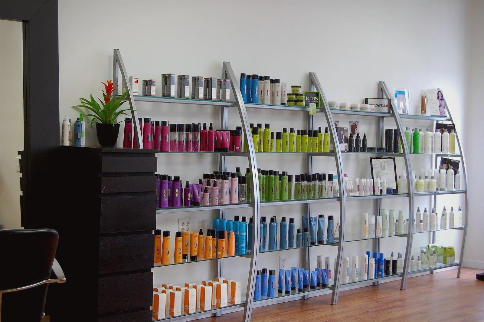 Ahura Salon — photo from their Google Business Profile