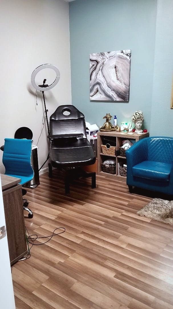 Creative Stylz — photo from their Google Business Profile
