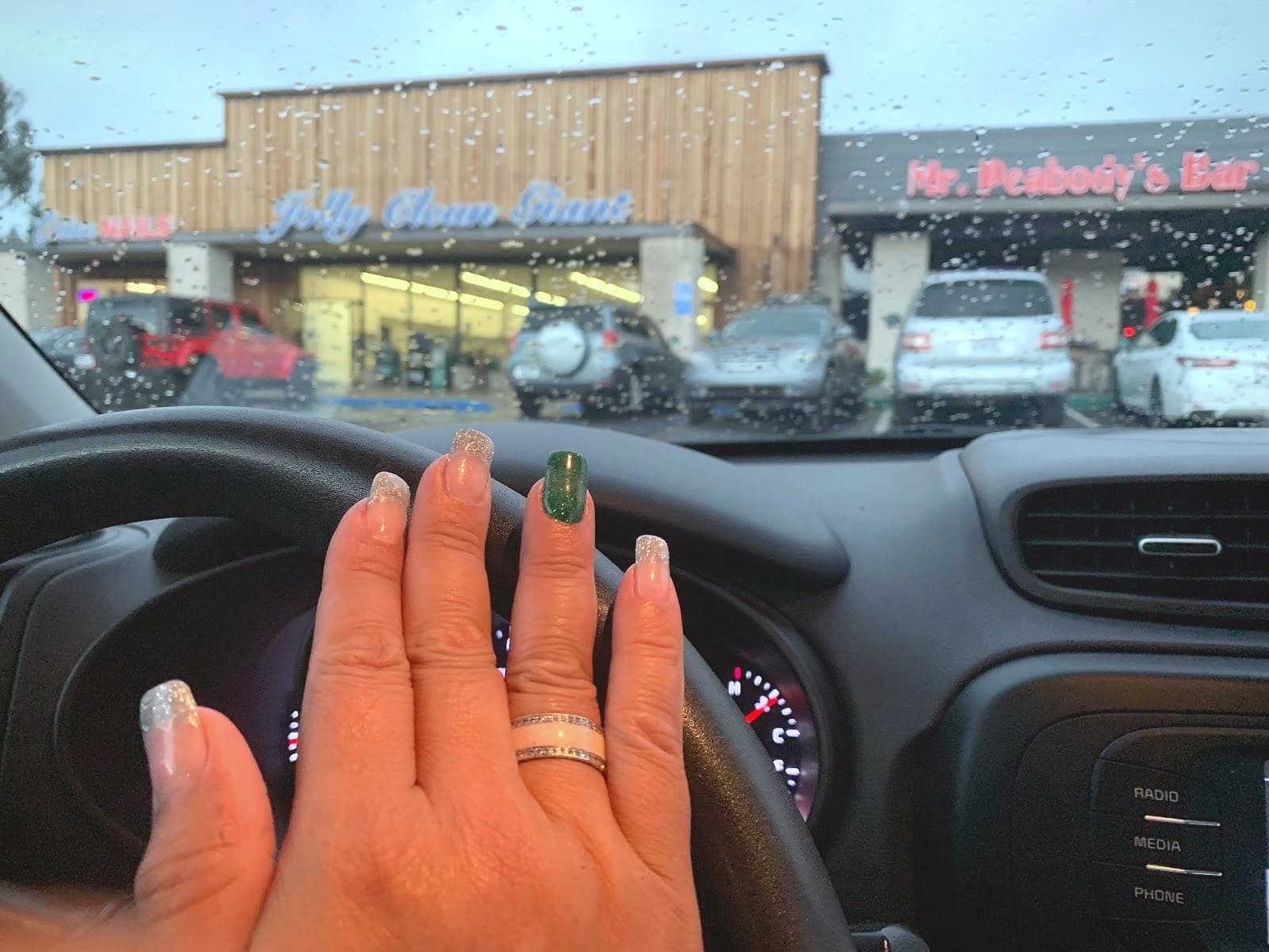 Cutee Nails — photo from their Google Business Profile