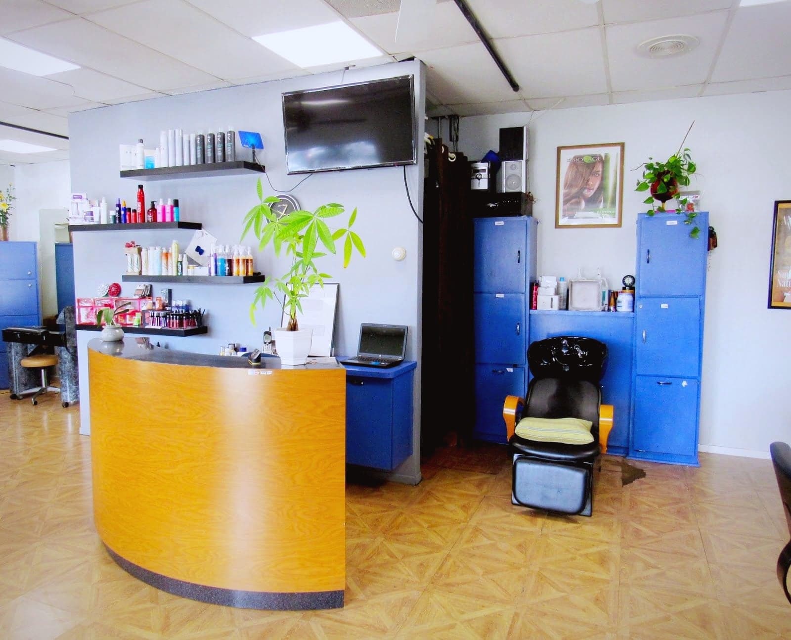 Fantasy Hair Studio — photo from their Google Business Profile