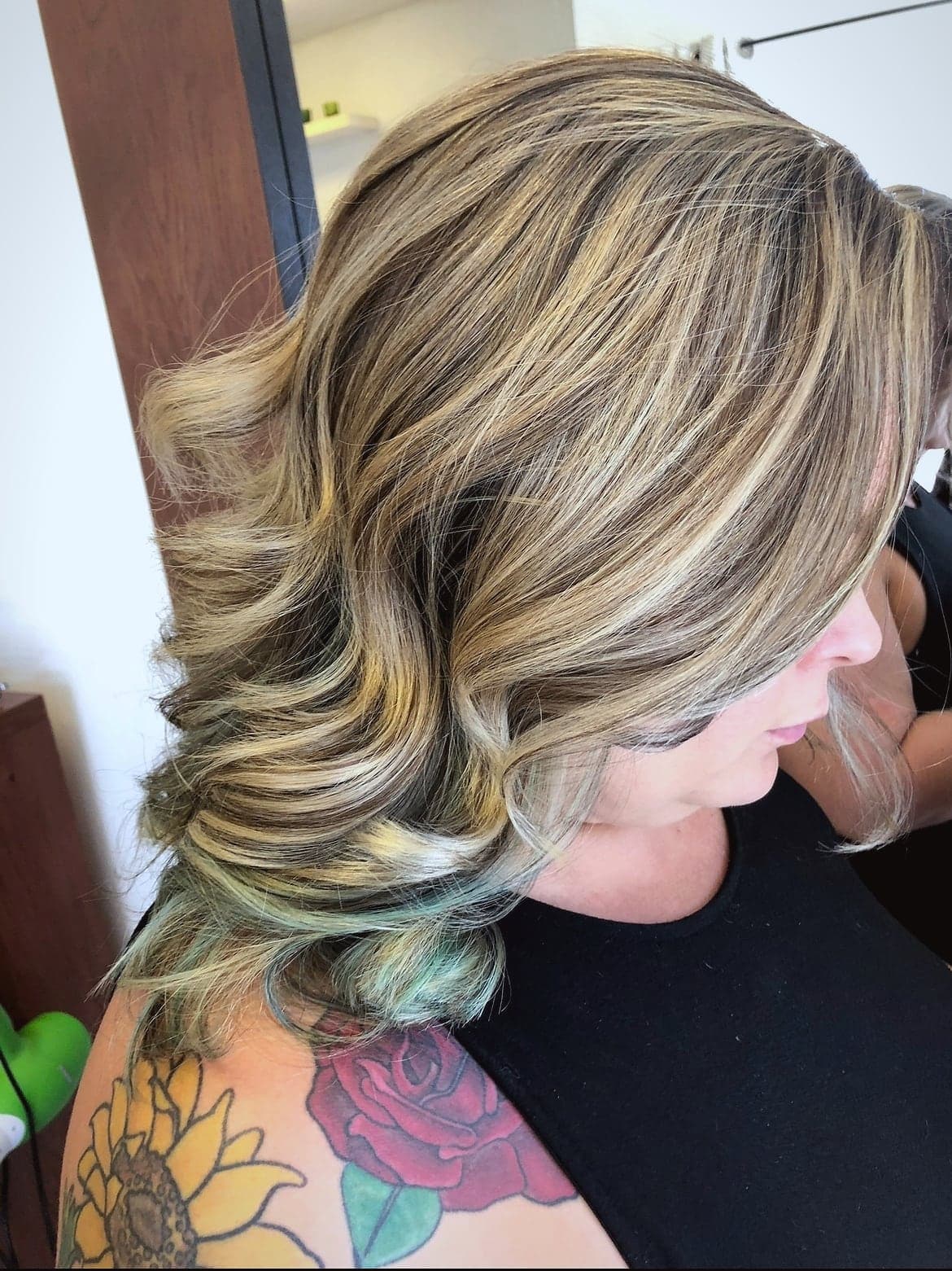 Salon Mint — photo from their Google Business Profile