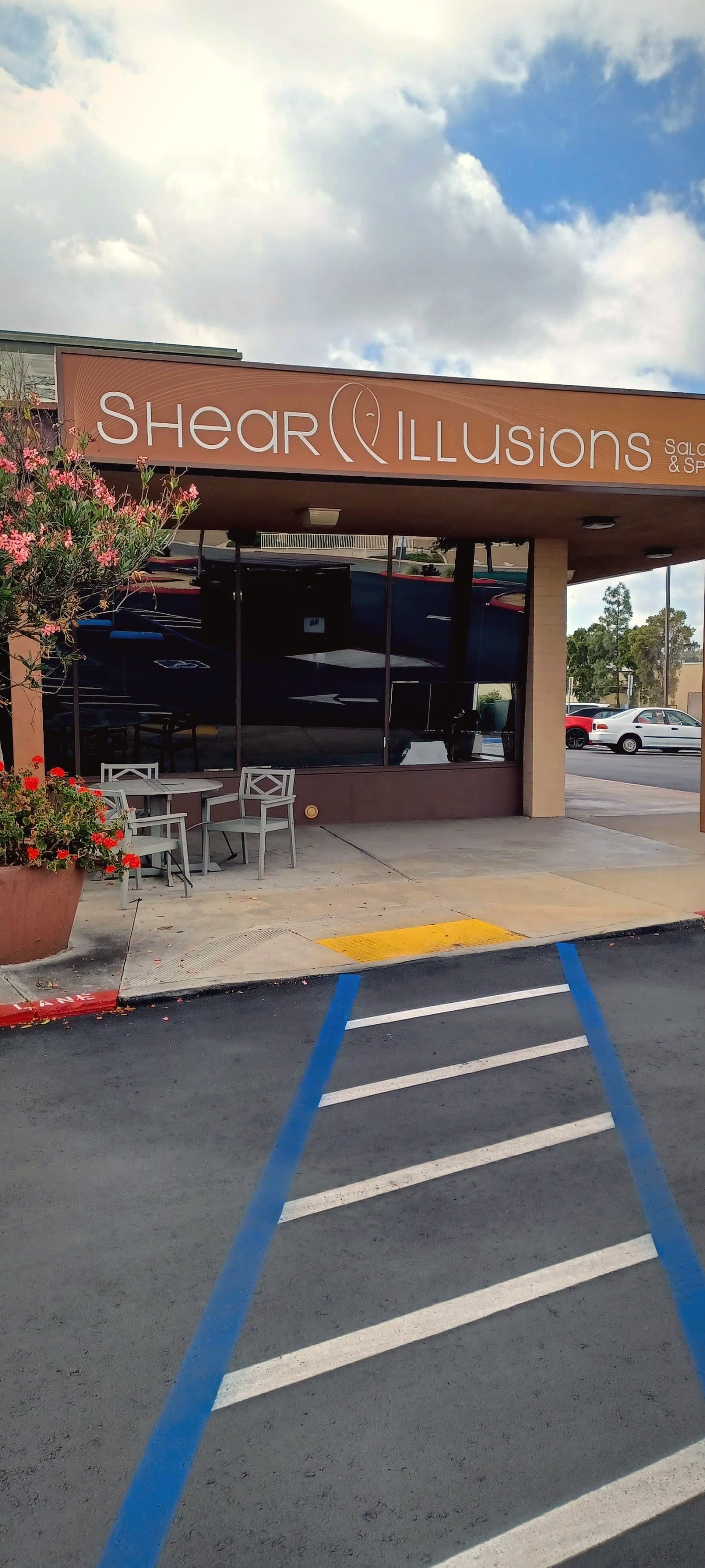 Shear Illusions — photo from their Google Business Profile